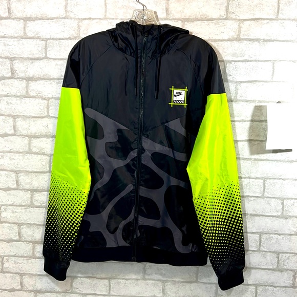 Nike sportswear windrunner retro jacket size Medium - Picture 2 of 15